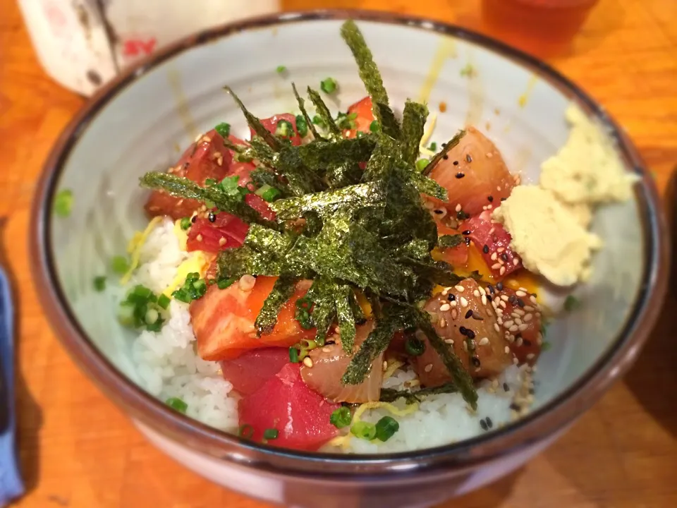 Snapdishの料理写真:ごまミックス丼|Yas Nakさん