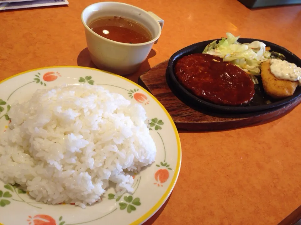 官兵衛の奥方が生誕の地で昼飯|pin_floさん