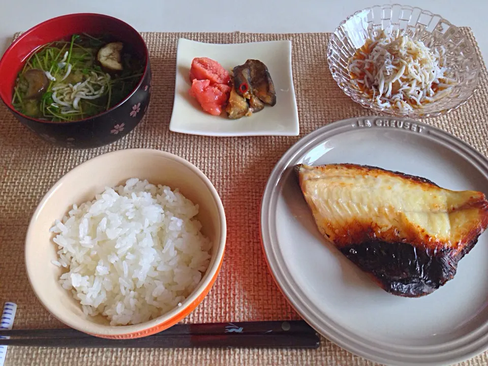 えぼ鯛の西京漬 茄子の生姜炒め しらすおろし 茄子しらす豆苗の味噌汁|にゃろめさん