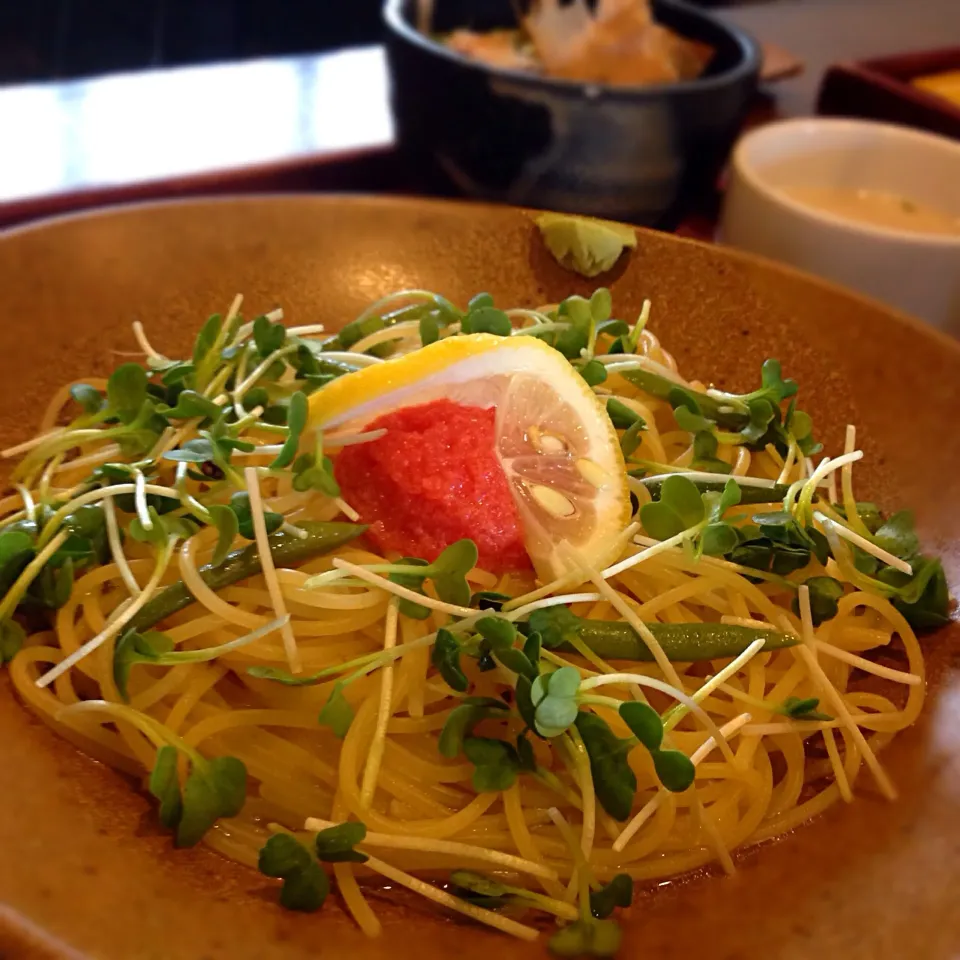 【続•滋賀リーマン的ランチ🍝明太子とレモンのあっさりパスタ】|koji toyodaさん