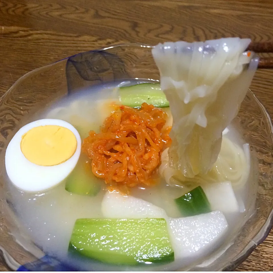 牛骨スープで作った韓国風の冷やし稲庭うどん|juneshunさん