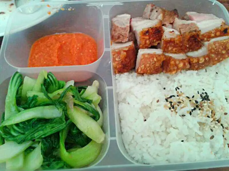 home made roasted pork belly bento #home cook #Healthy #Bento #Lunchbox #Chinese cuisine|Kenex Kum Chee Kuanさん