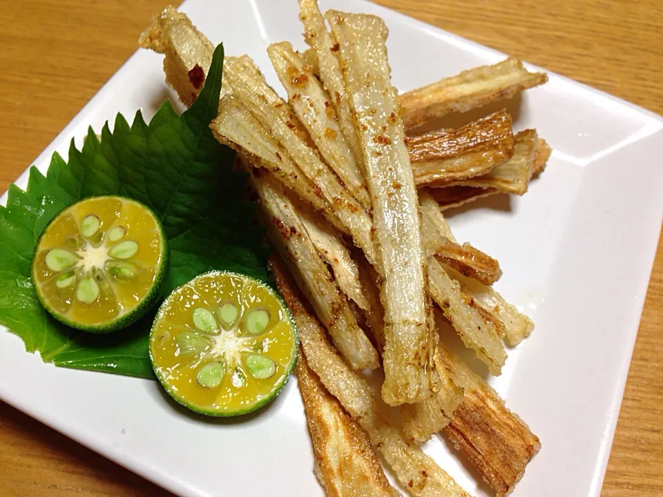 ひろちゃん、またまた〜✌️🍀ひろ🍀さんの料理 晩酌のおとも♡ゴボウ竜田揚げ^ ^|川上千尋さん