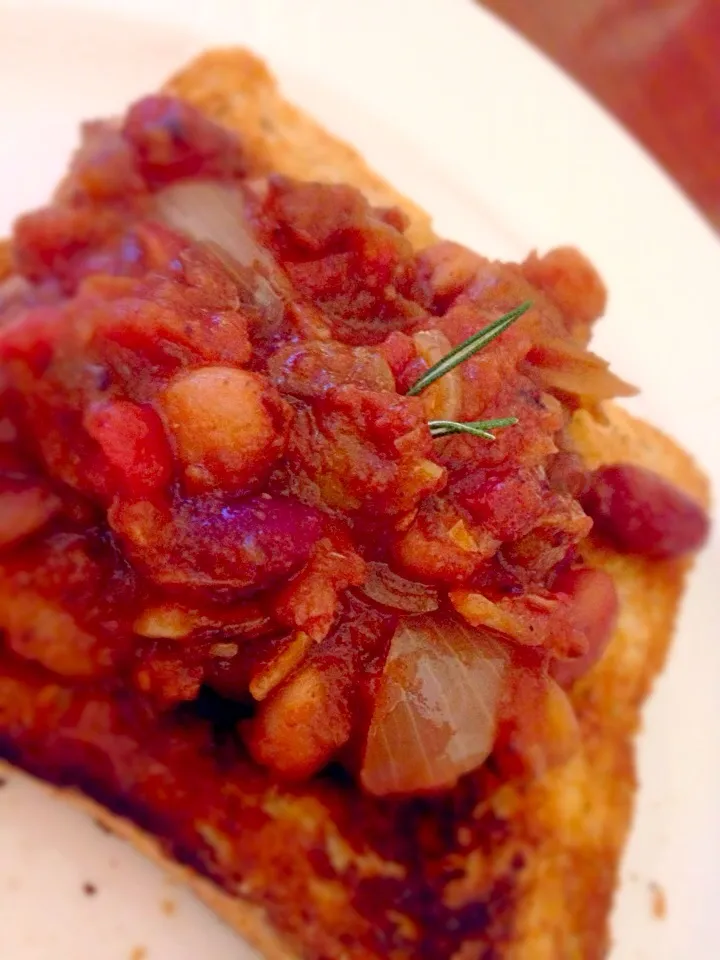 Baked beans on toast|kazuko Tsujiさん