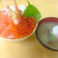 北海道 海鮮丼|Yukitsuneudonさん