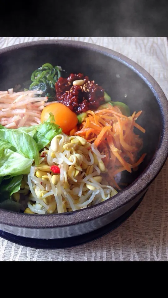 前回作ったコチュジャンと牛挽肉のお味噌を使って👍第二弾 🎵돌솥 비빔밥🌸石焼ビビンバ|しゅう❷さん