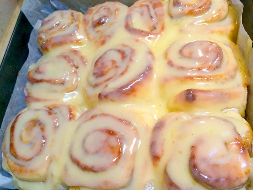 Cinnamon Rolls|Cj Mendoza-Palosさん