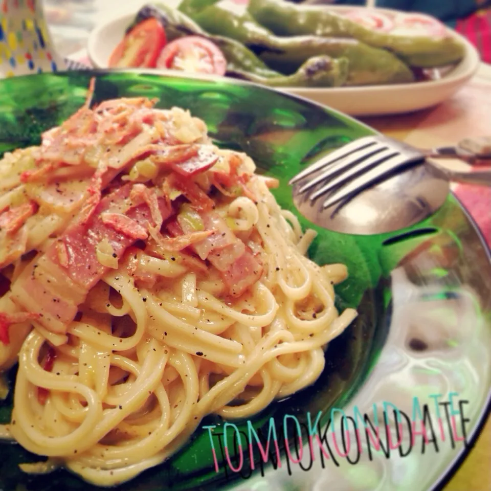 おうどんで和風カルボナーラ🍝🍴♡|🇯🇵ともこちゃん。さん