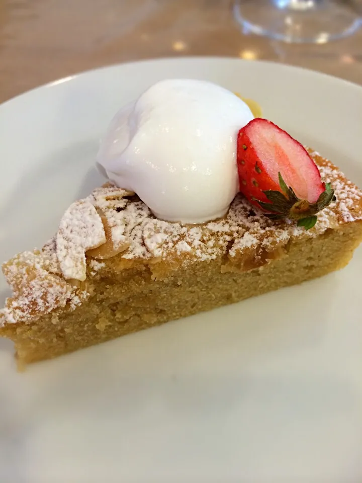 Santiago Cake served with Soft whipped cream and berries;)|aястасияさん