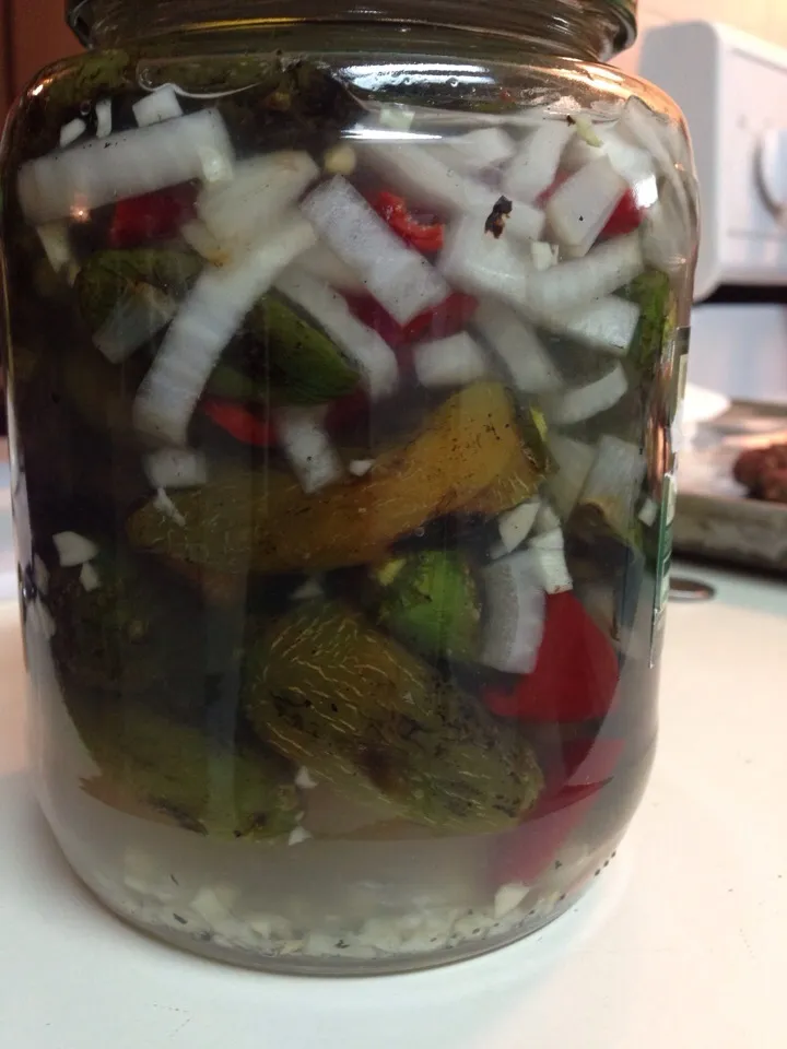 Roasted pickled jalapeños|Meghan Ross-Medinaさん