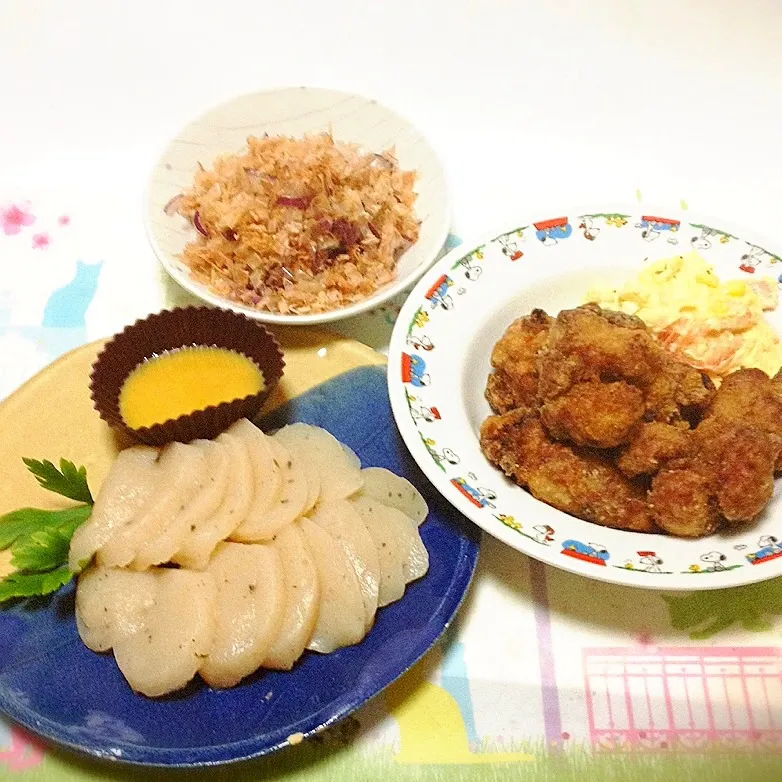 ムラサキ玉ねぎのスライス・鶏唐・刺身こんにゃく|美也子さん