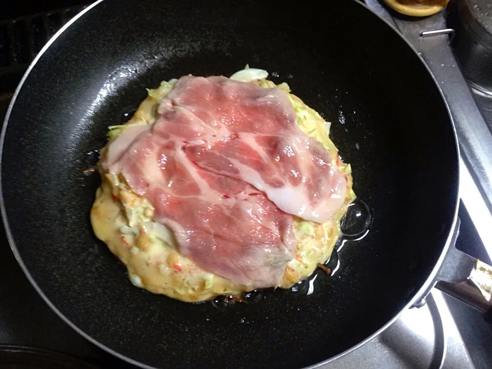 お好み焼き作製中|Takkiさん