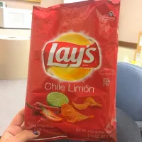 Snapdishの料理写真:Lays chile limon|Angelicaさん