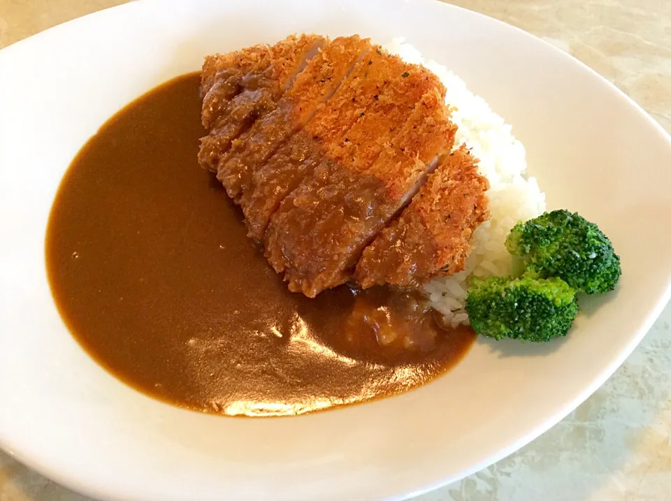 Snapdishの料理写真:ロースカツカレー|大塩 貴弘さん