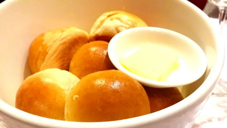 bread with salty butter|Joanne Szetoさん