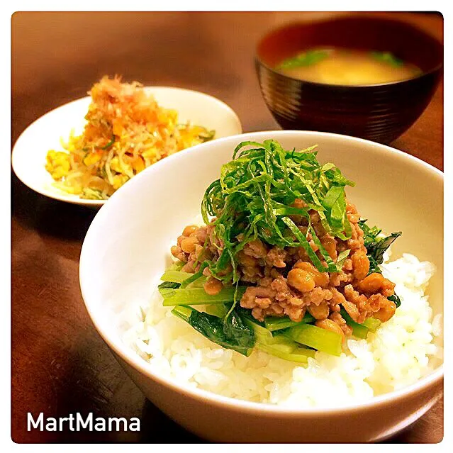 簡単♡納豆肉味噌丼|恭子さん