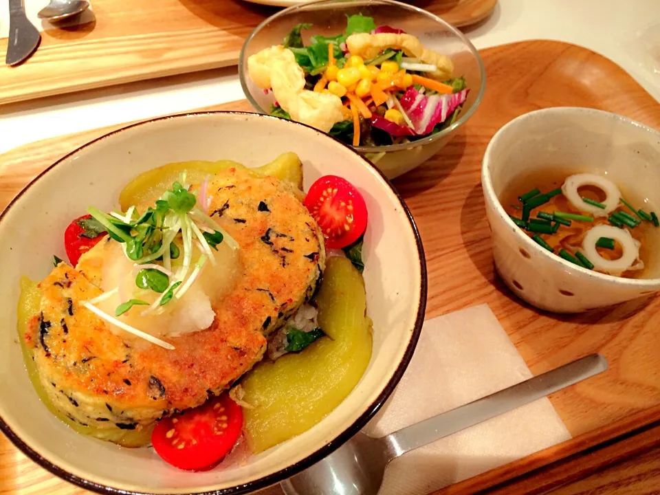 豆腐ハンバーグ丼|さやかさん