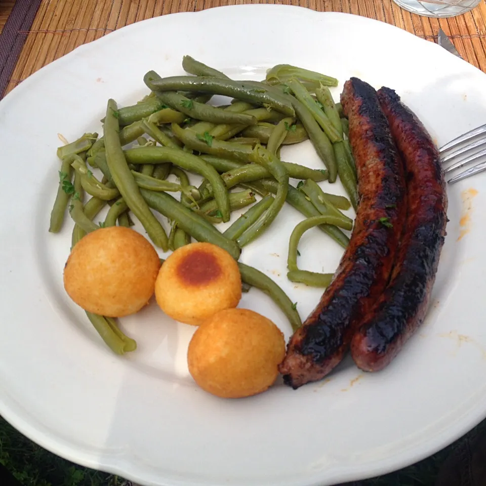 Snapdishの料理写真:Saucisse haricot et pomme de terre|jm gobetさん