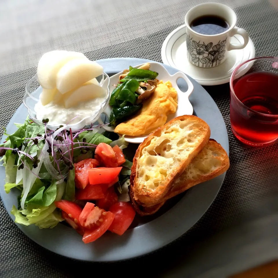 今日の朝ごはん|ぺんぎんさん