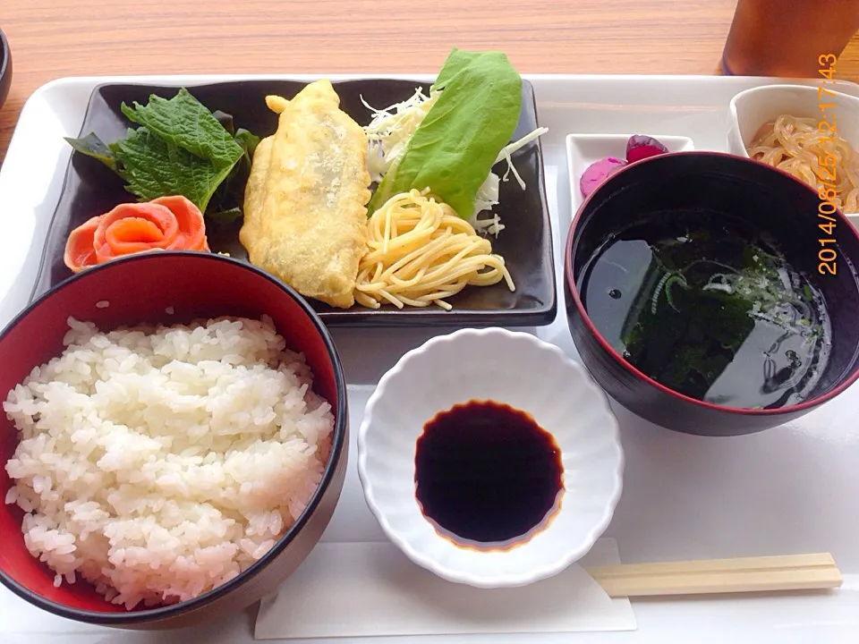 Snapdishの料理写真:門司の元気市場『日替り定食』|コージ💫さん