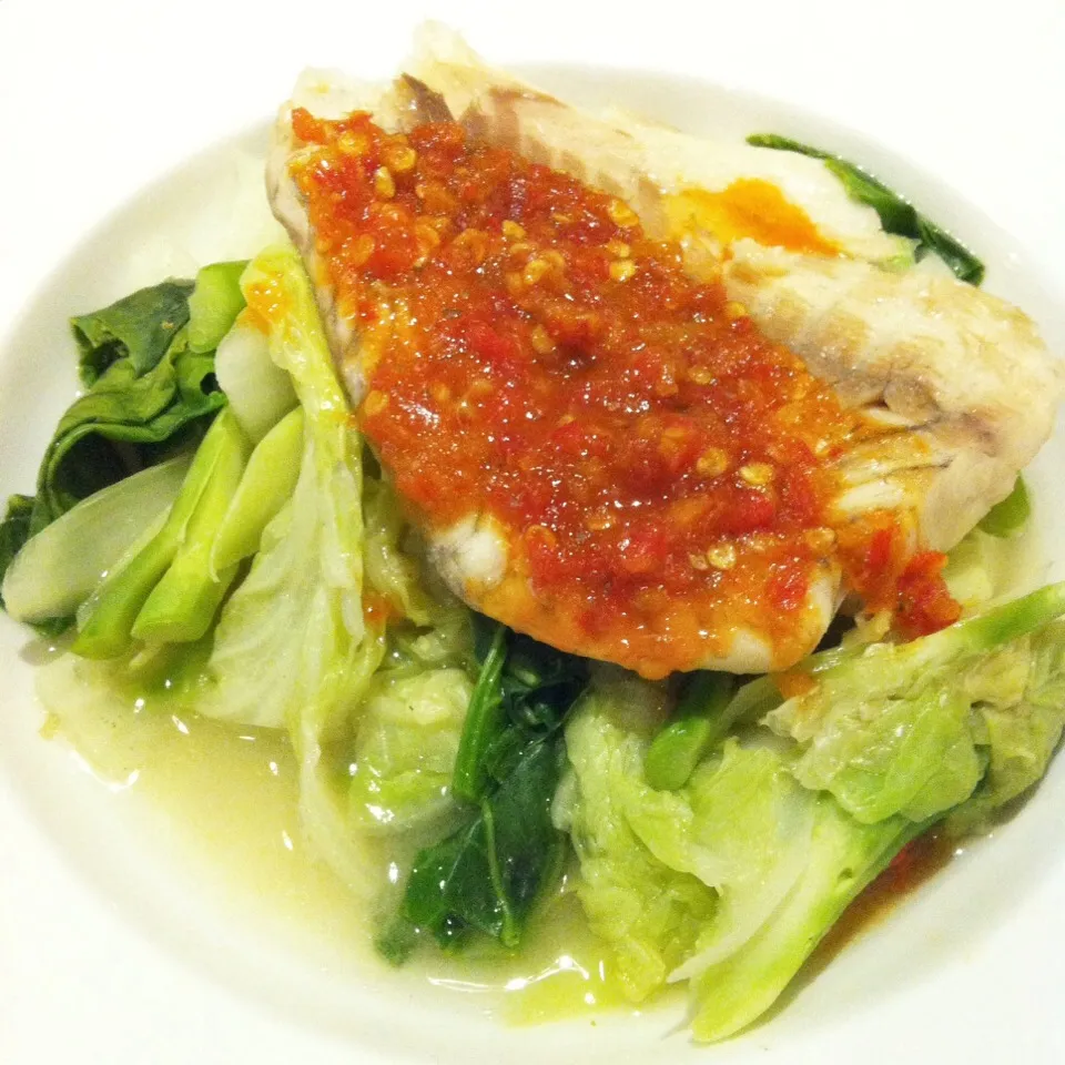 Steamed seabass w hot chili spicy sauce #thaifood|Eat in Thaiさん