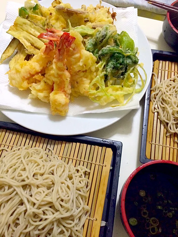 そばと天ぷらの盛り合わせ(buckwheat/mix tempura)😋|MJ🇵🇭🇯🇵さん