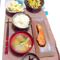 Snapdishの料理写真:鮭のムニエル|ぴーやまさん