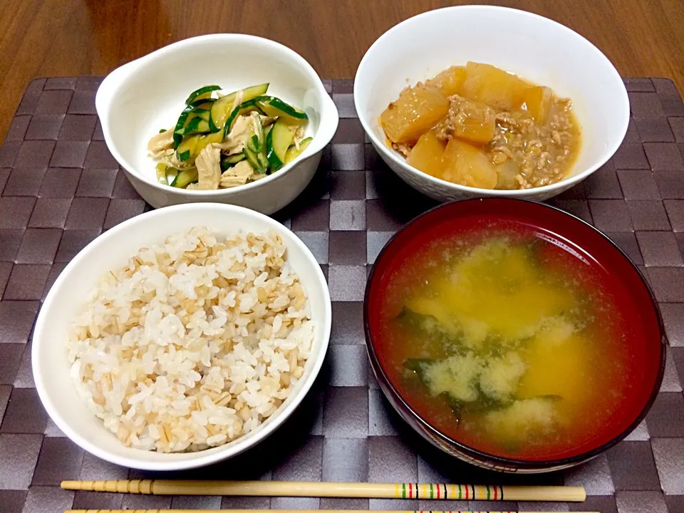 昨日と同じ大根の煮物とササミとキュウリの辛子和え|Koichi GOGOさん