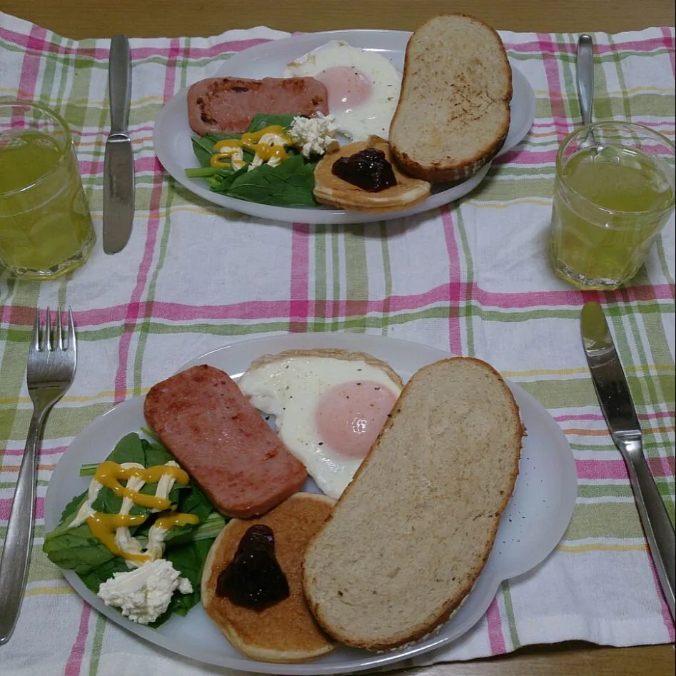 初めての手作りカンパーニュでお昼ご飯|田中里佳さん