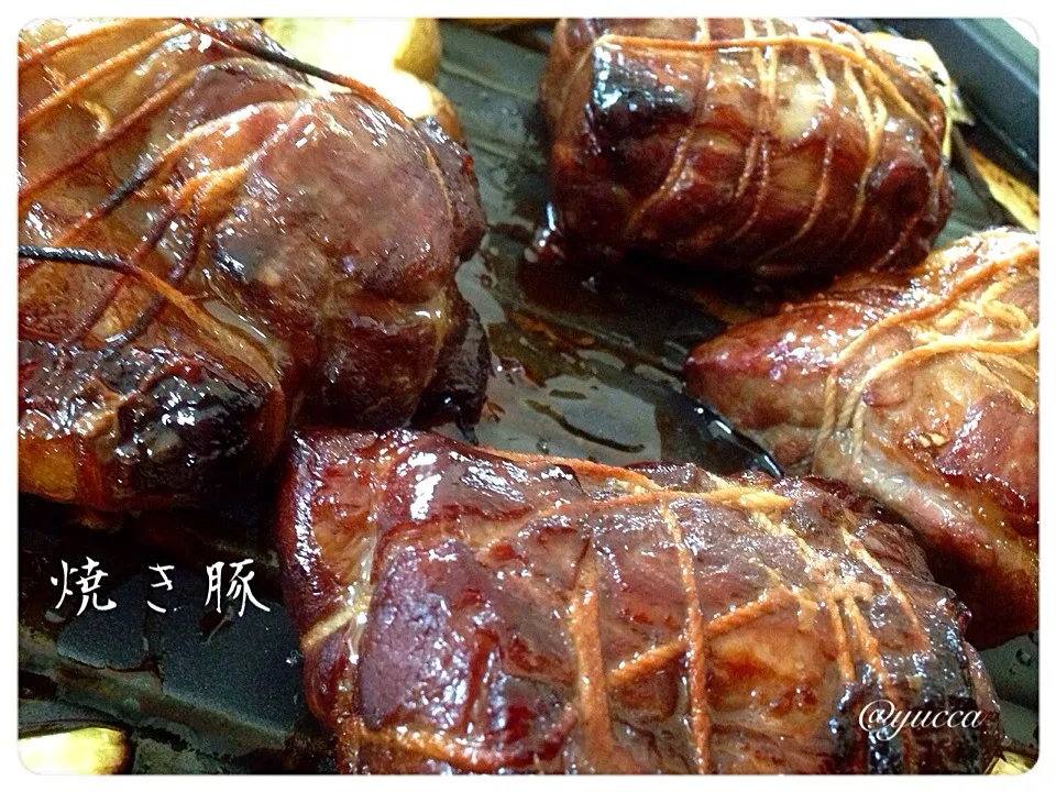 sakurakoさんの料理 漬け込んで焼くだけで本格焼豚(＾ω＾)～焼きあがり～長女お持たせ用に(o^^o)|yucca@さん