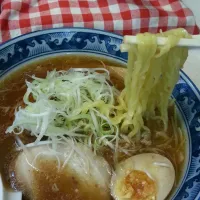 Snapdishの料理写真:ネギ盛りラーメン|たくぞうさん