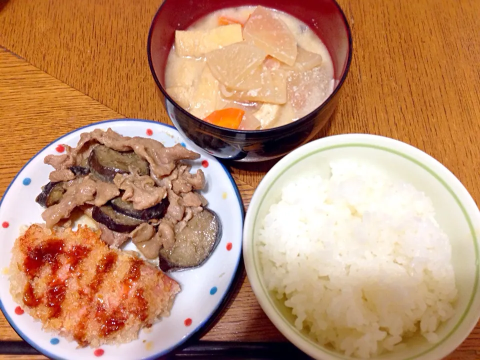 粕汁、豚肉と茄子の味噌炒め、ハムチーズカツ☆|なぎちゅさん