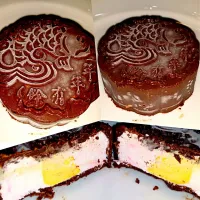 Ice cream mooncake|Cat Yoさん