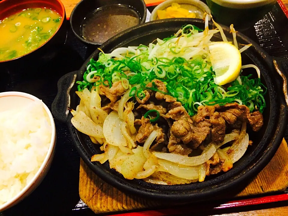 焼肉定食|マミヤ アヤメさん