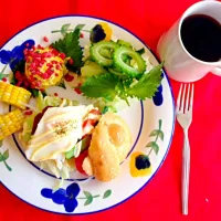 Snapdishの料理写真:はみちゃんのジョイフルキッチンランチ^_^💞はみちゃんバーガー(⌒▽⌒)💞