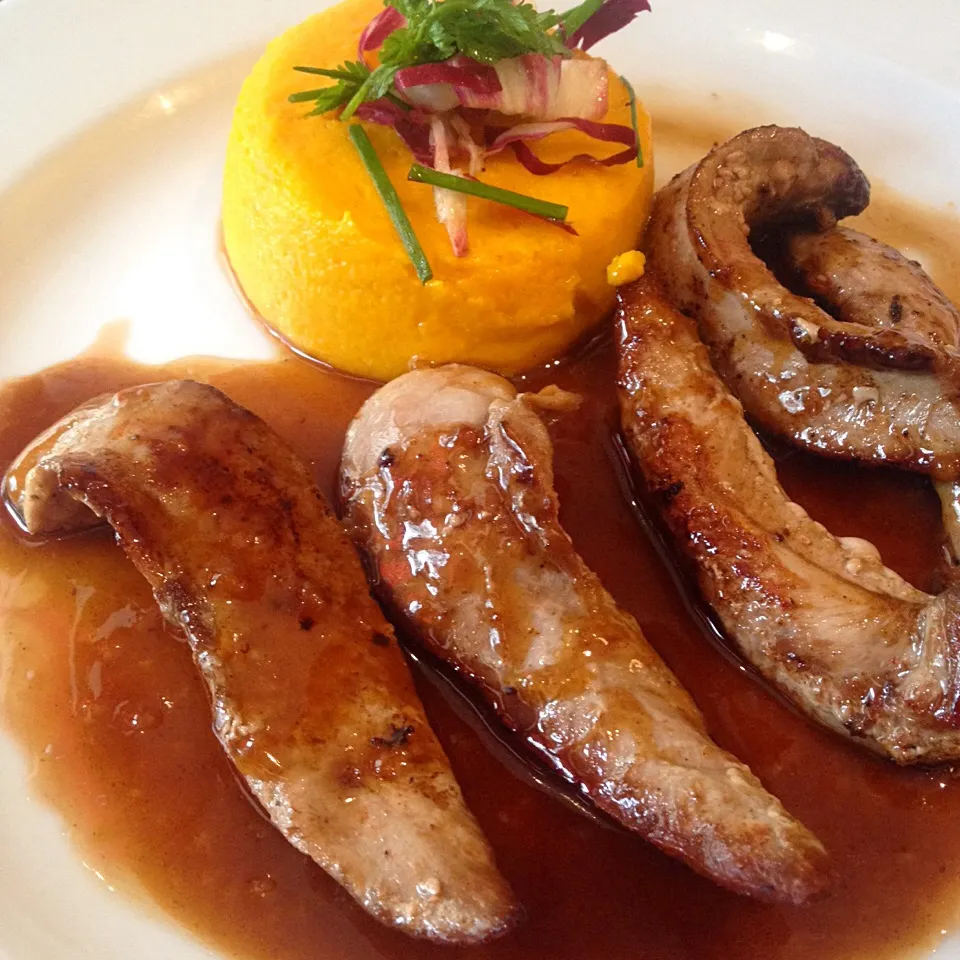 Aiguilettes de canard, puree de carottes|jm gobetさん