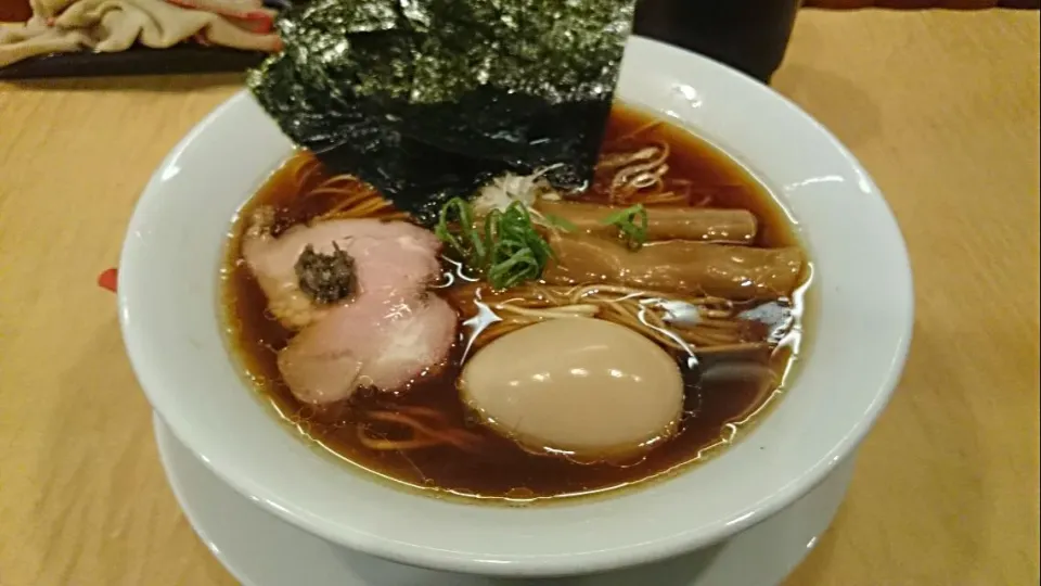 醤油海苔玉ラーメンby Japanese Soba Noodles 蔦 in 巣鴨|石さん