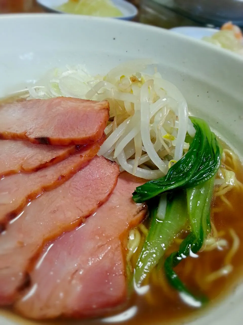 Snapdishの料理写真:醤油ラーメン|ふりるさん