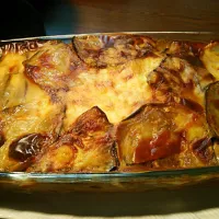 Greek moussaka(^^)
昔ギリシアのロドス島で教わったムサカを再現してみました(^^ゞ