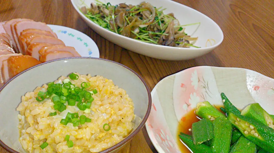 ・豆苗と舞茸の炒め物
・オクラのわさび和え
・雑炊
・ロースハム|ようかんさん