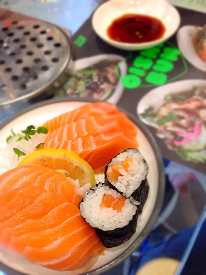 Yo Sushi at London!|Tomoko Pratellesi Kurodaさん