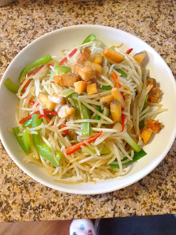 Stir Fry Bean Sprout with Salted Fish!|Anna Wangさん