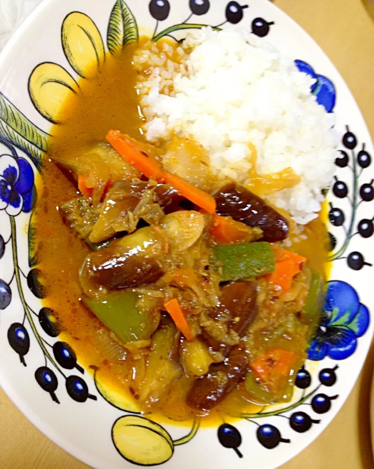 夏の終りの野菜カレー|でおでおさん