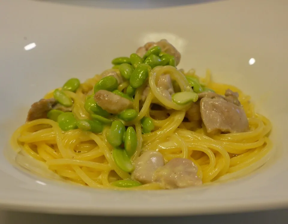 鶏と枝豆のクリームソース スパゲティ|もっちゃんさん