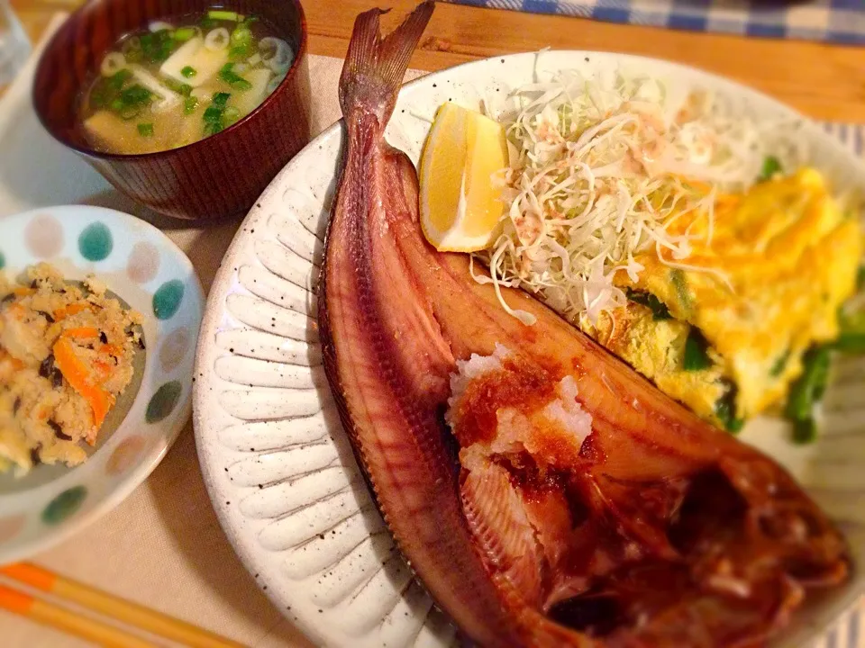 ホッケのふっくら焼き ニラ玉 うの花|オカメさんさん