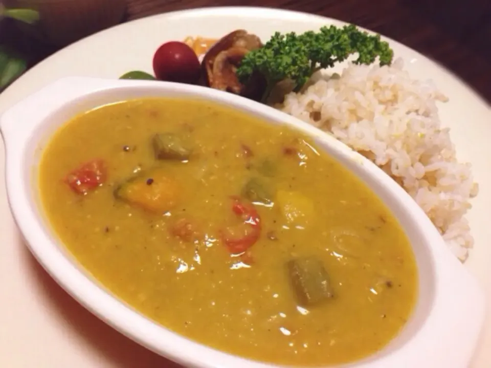 ダールマ〜レンズ豆と野菜のカレー|まちまちこさん