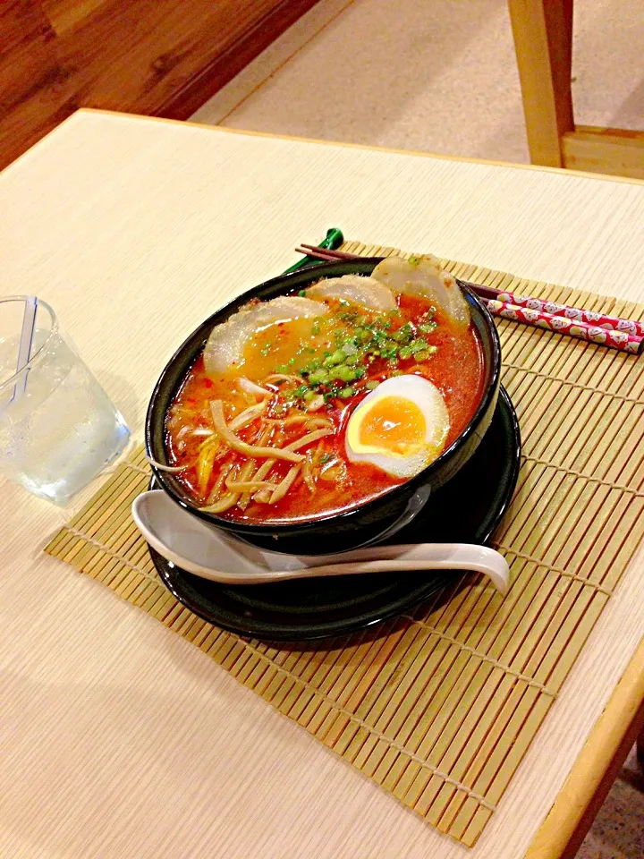 Spicy ramen ... I really love it.|Anne~AunAunさん