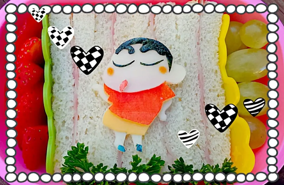 Snapdishの料理写真:'Crayon Shin-chan' Sandwich! キャラ弁 しんちゃん。(*ﾟ▽ﾟ*)|The Reinhartsさん