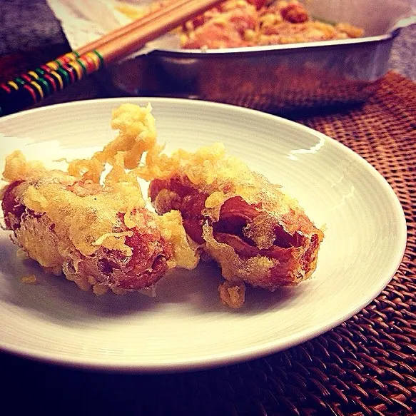 Snapdishの料理写真:Tempura sausages.  ソーセージの天ぷら|Yuka Nakataさん