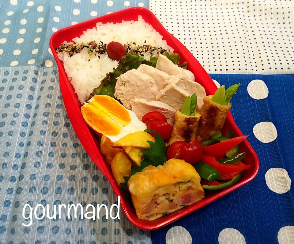 Snapdishの料理写真:2014.8.29 息子お弁当♪|プーティさん